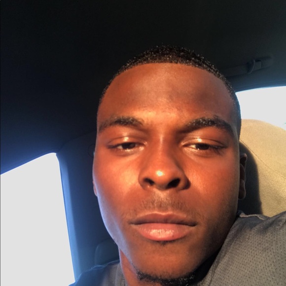 Meet your Posher, Joshua - Picture 1 of 1